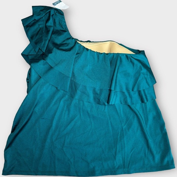 Cacique Swim Lightly Lined No-Wire Relaxed One-Shoulder Ruffle Tankini Top 16 - Picture 4 of 12